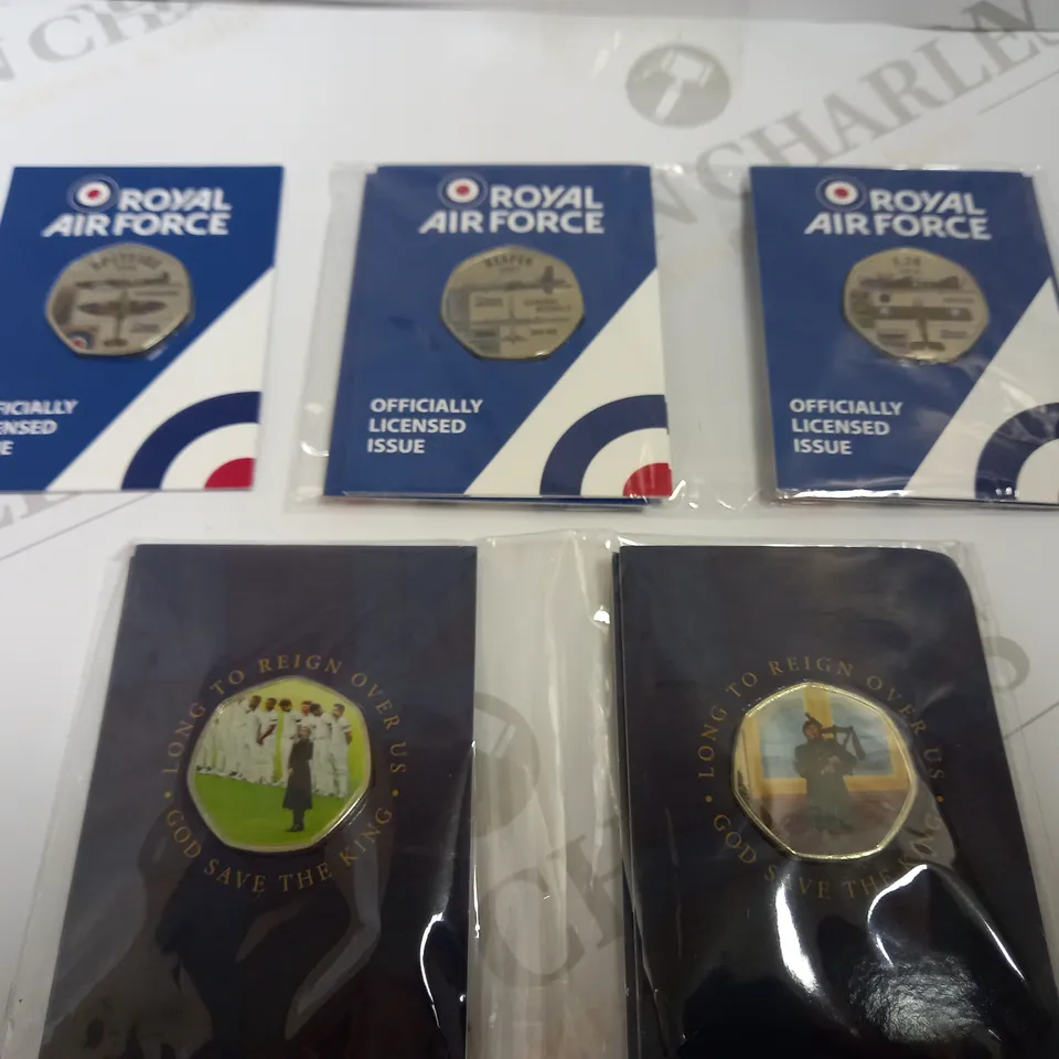 BOX OF APPROX 5 COLLECTABLE COINS INCLUDING QUEEN ELIZABETH COLLECTOR BOOK, RAF COMMEMORATIVE COINS AND KING CHARLES COMMEMORATIVE COINS