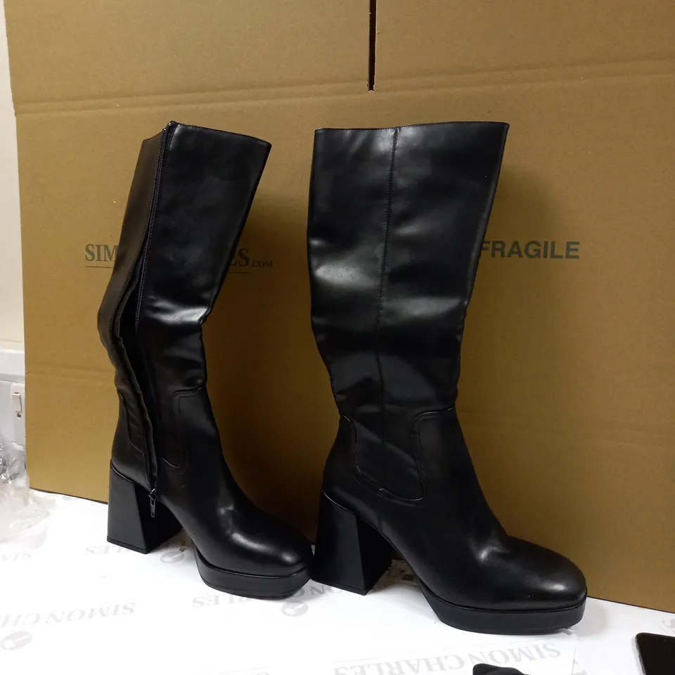 PULL & BEAR BOTA TACON PLATAFORMA BOOTS  UK- 6 BLACK