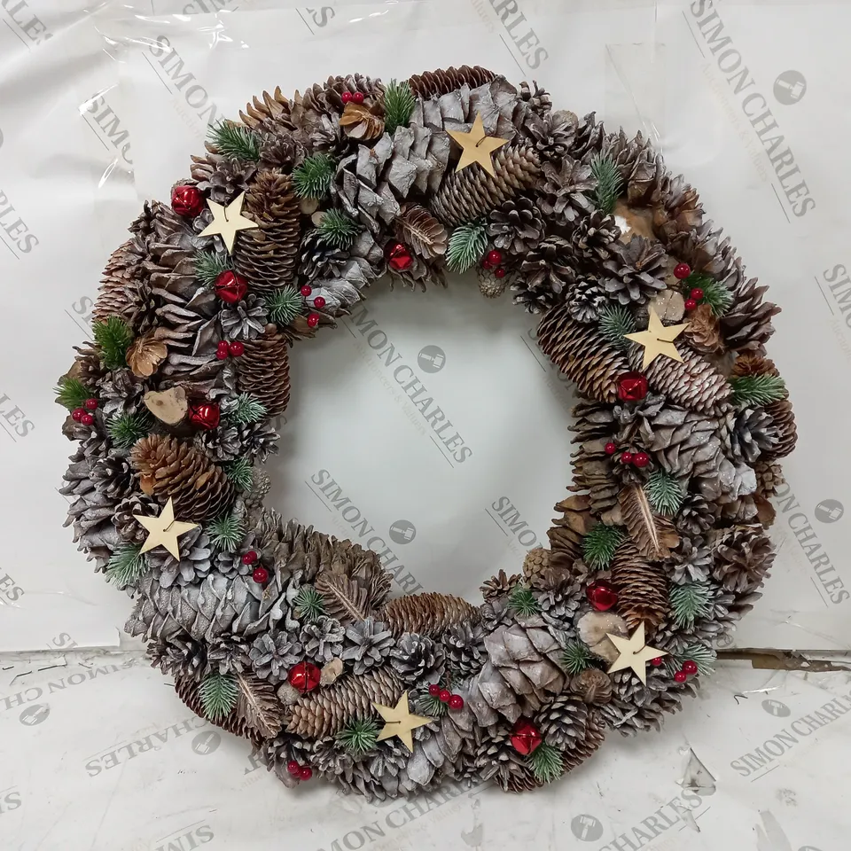 THREE KINGS 60 CM FROSTSTAR CHRISTMAS WREATH RRP £49.99