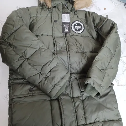 BOYS HYDE KHAKI EXPLORER CREST JACKET IN GREEN - 7-8YRS