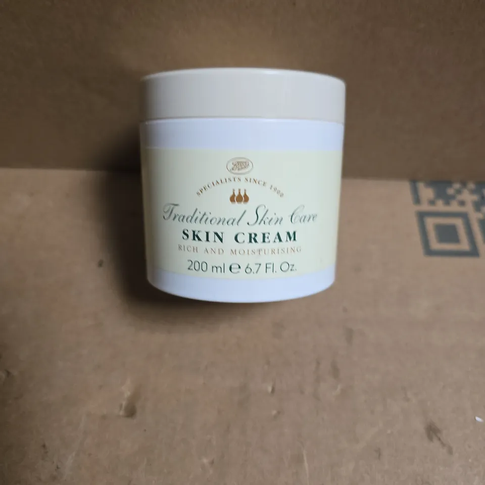 TRADITIONAL SKIN CARE SKIN CREAM, 200 ML – FACIAL SKIN CARE