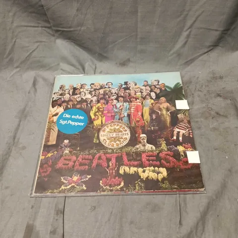 THE BEATLES – SGT. PEPPER'S LONELY HEARTS CLUB BAND (GERMAN PRESSING) – LP