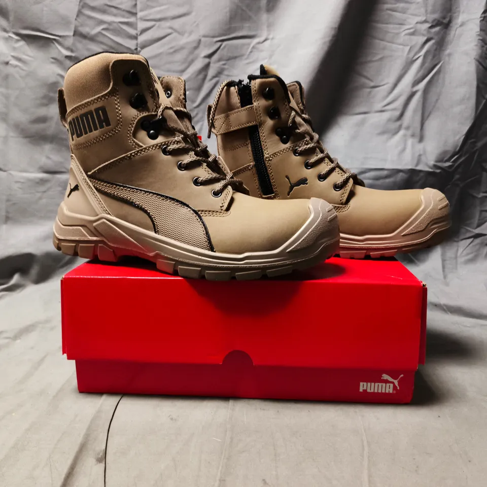 BOXED PAIR OF PUMA CONQUEST STONE HIGH BOOTS IN TAN SIZE UK 7