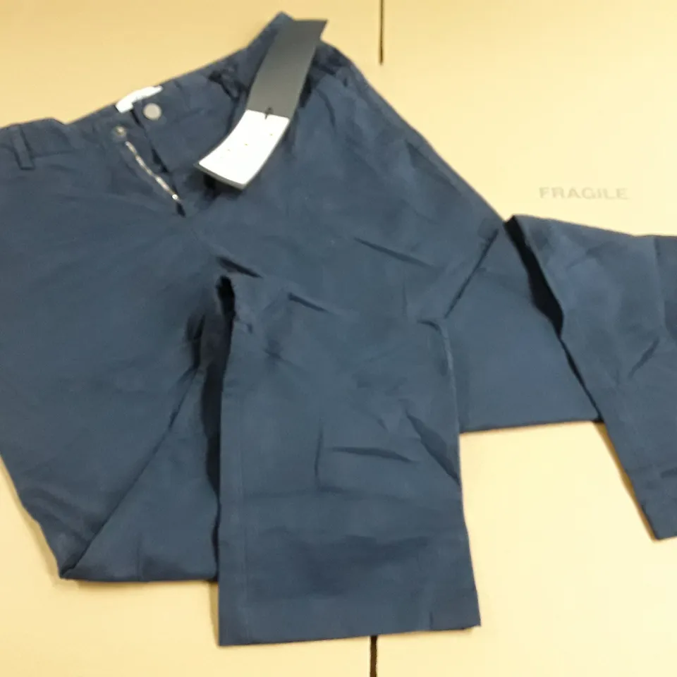 SPOKE REGULAR TROUSERS IN NAVY - WAIST 34 LENGTH 33