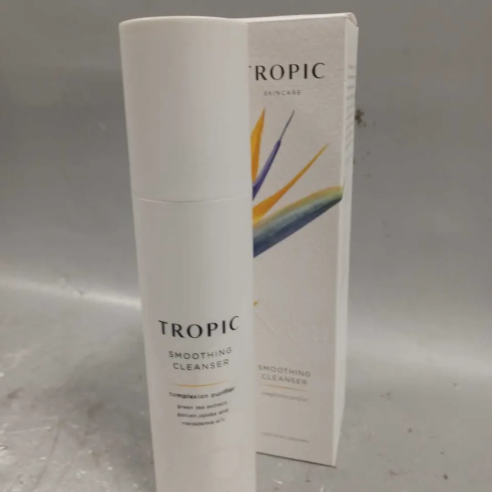 BOXED TROPIC SMOOTHING CLEANSER COMPLEXION PURIFIER - 120ML 