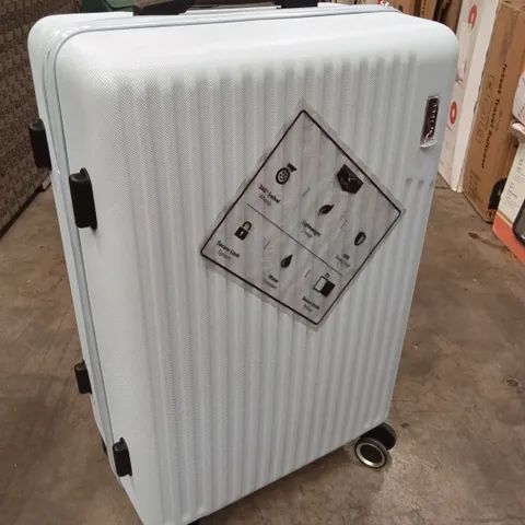 LUGG VACAY MODEL, 20-INCH SUITCASE - LIGHT BLUE 