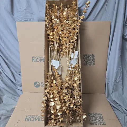 BOX OF APPROXIMATELY 11 X GISELA GRAHAM GOLD FLOWER DECORATIONS 