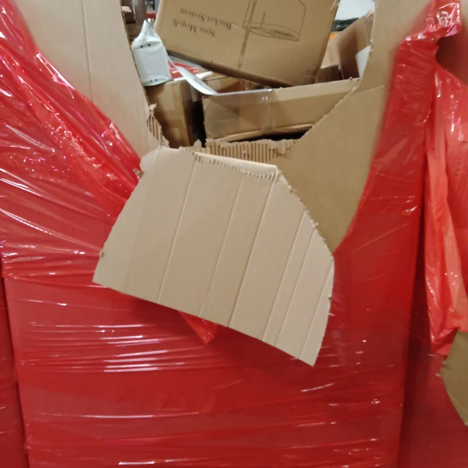 PALLET OF ASSORTED HOUSEHOLD GOODS AND PRODUCTS TO INCLUDE;MOP AND BUCKET,DOG STAIRS,FLOOR LIGHT