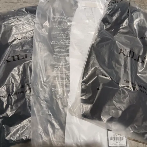 APPROXIMATELY 50 BRAND NEW KILLSTAR CLOTHING PRODUCTS TO INCLUDE; TRILLIUM SWEATER AND AT FIRST BITE WAIST BELT