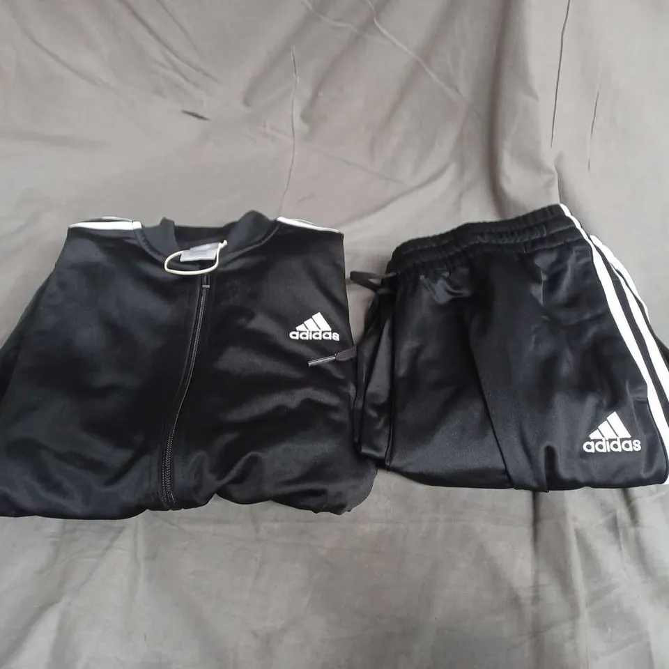 ADIDAS 3 STRIPE TRACKSUIT IN BLACK SIZE L