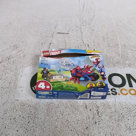 LEGO MARVEL SPIDEY ON HIS MOTORCYCLE VS RHINO