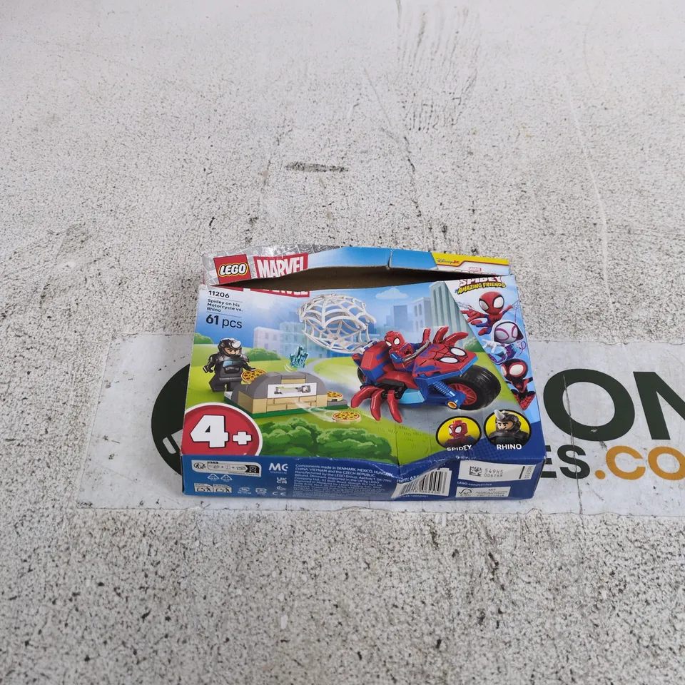 LEGO MARVEL SPIDEY ON HIS MOTORCYCLE VS RHINO