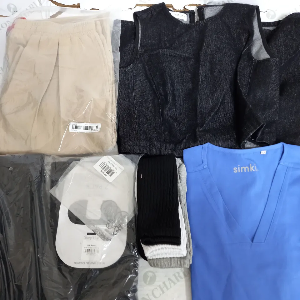 BOX OF APPROXIMATELY 22 ASSORTED CLOTHING ITEMS TO INCUDE - SOCKS , TROUSERS , DRESS ETC