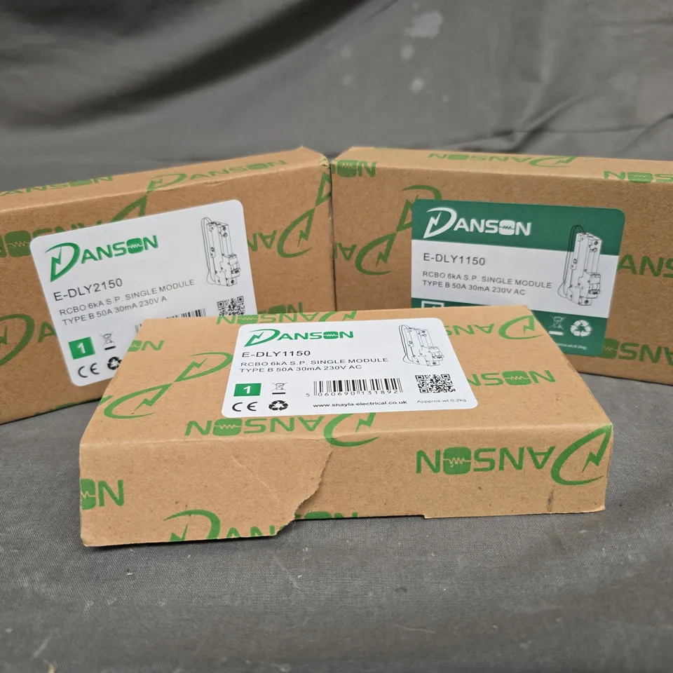 BOX OF APPROX 20 ASSORTED DANSON 230V AC SINGLE MODULES  