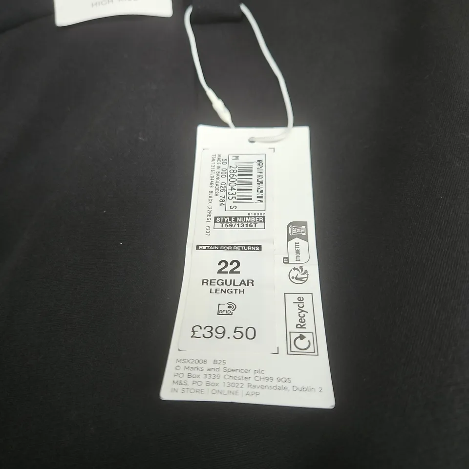 M & S SIZE 22 REGULAR WIDE HIGH RISE BLACK TROUSERS WITH TAGS