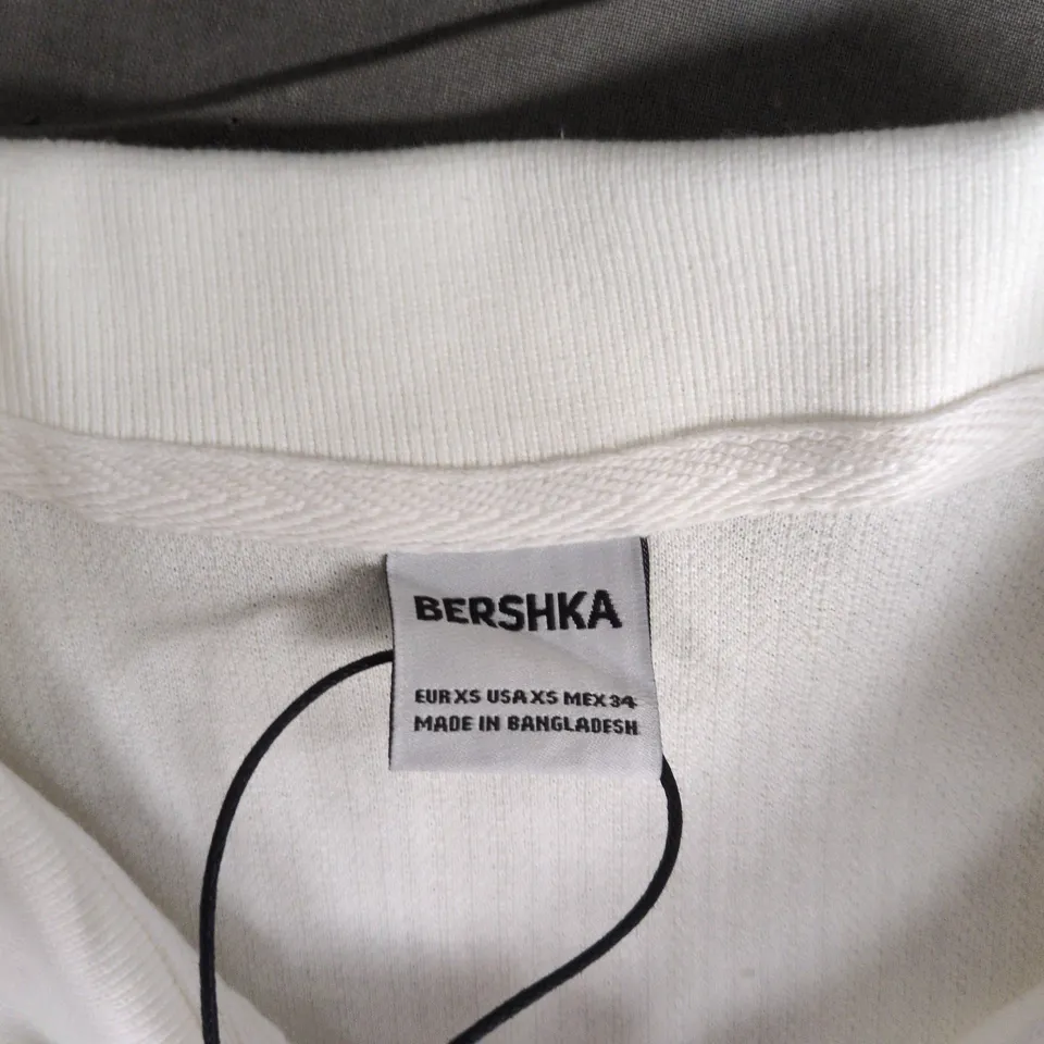 BERSHKA WHITE POLO SHIRT - EU 34 / UK 6 (XS)