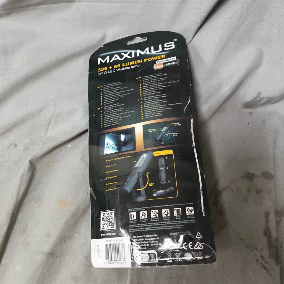 MAXIMUS 335 + 66 LUMEN POWER LED WORKING LAMP (3+1W) WITH BATTERIES