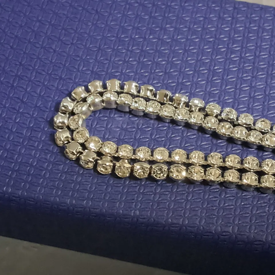 SWAROVSKI BRACELET IN BOX