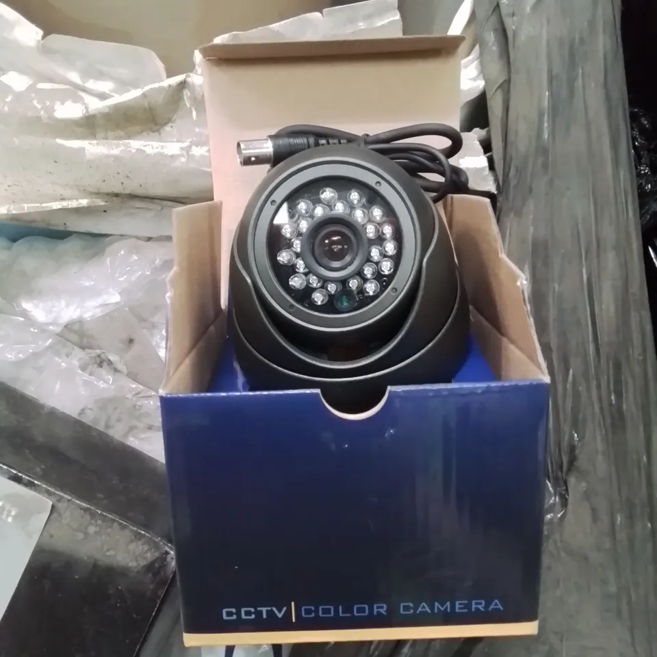 PALLET OF VARIOUS ELECTRICAL AND PLUMBING PARTS AND FITTINGS TO INCLUDE: CCTV CAMERAS, SIGNAGE, UHF MINI RF MODULATOR ETC.