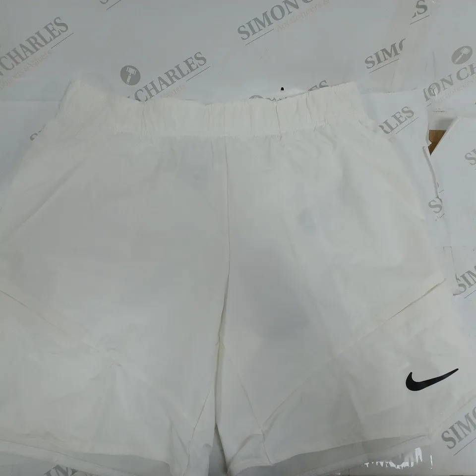 NIKE STANDARD FIT 7 LENGTH - M