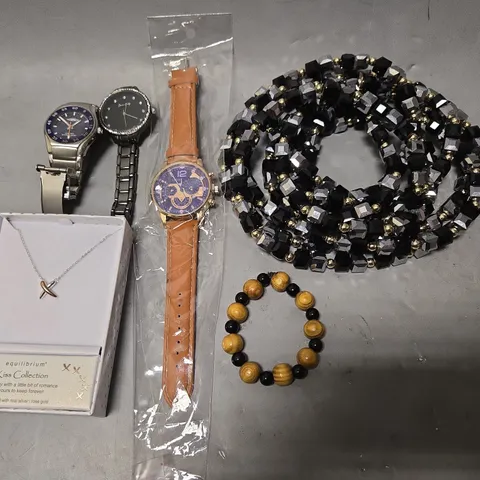 APPROXIMATELY 25 ASSORTED JEWELLERY ITEMS TO INCLUDE - NECKLACE , WATCHES , BRACELET ETC