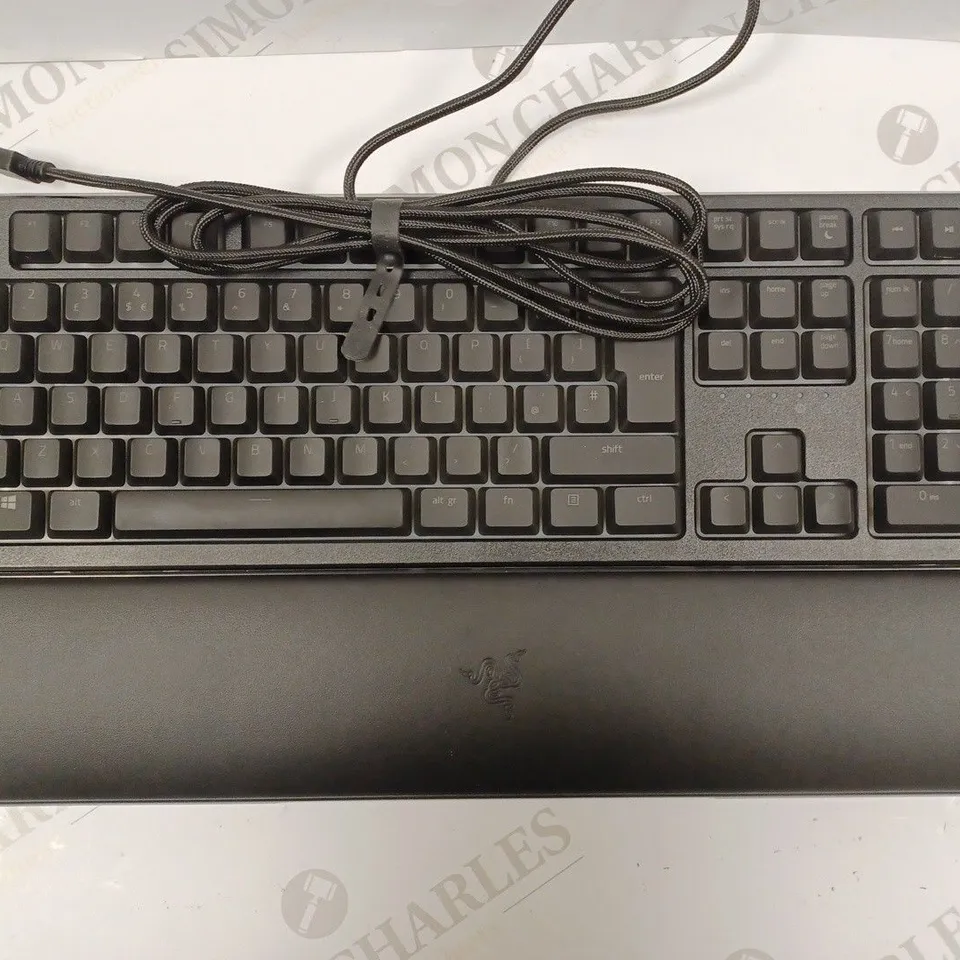 RAZER ORNATA V2 - GAMING KEYBOARD
