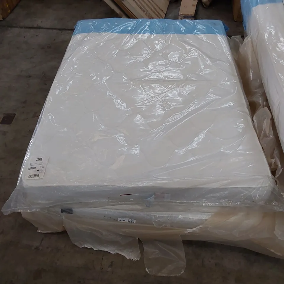 BAGGED 4FT6 DOUBLE SIZED MEMORY FOAM MATTRESS 