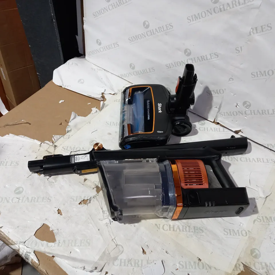 BOXED SHARK CORDLESS STICK VACUUM	