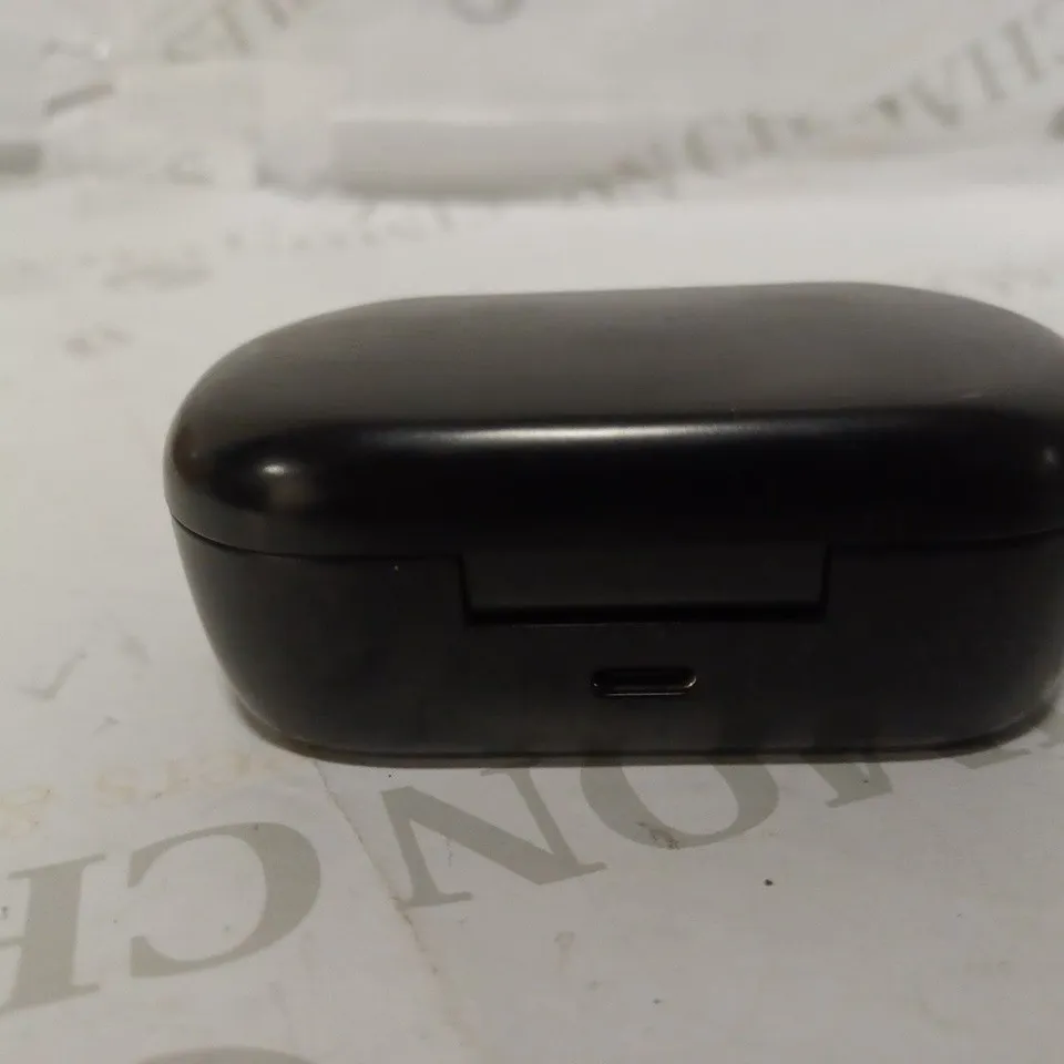 BOSE QUIETCOMFORT IN-EAR HEADPHONES, BLACK