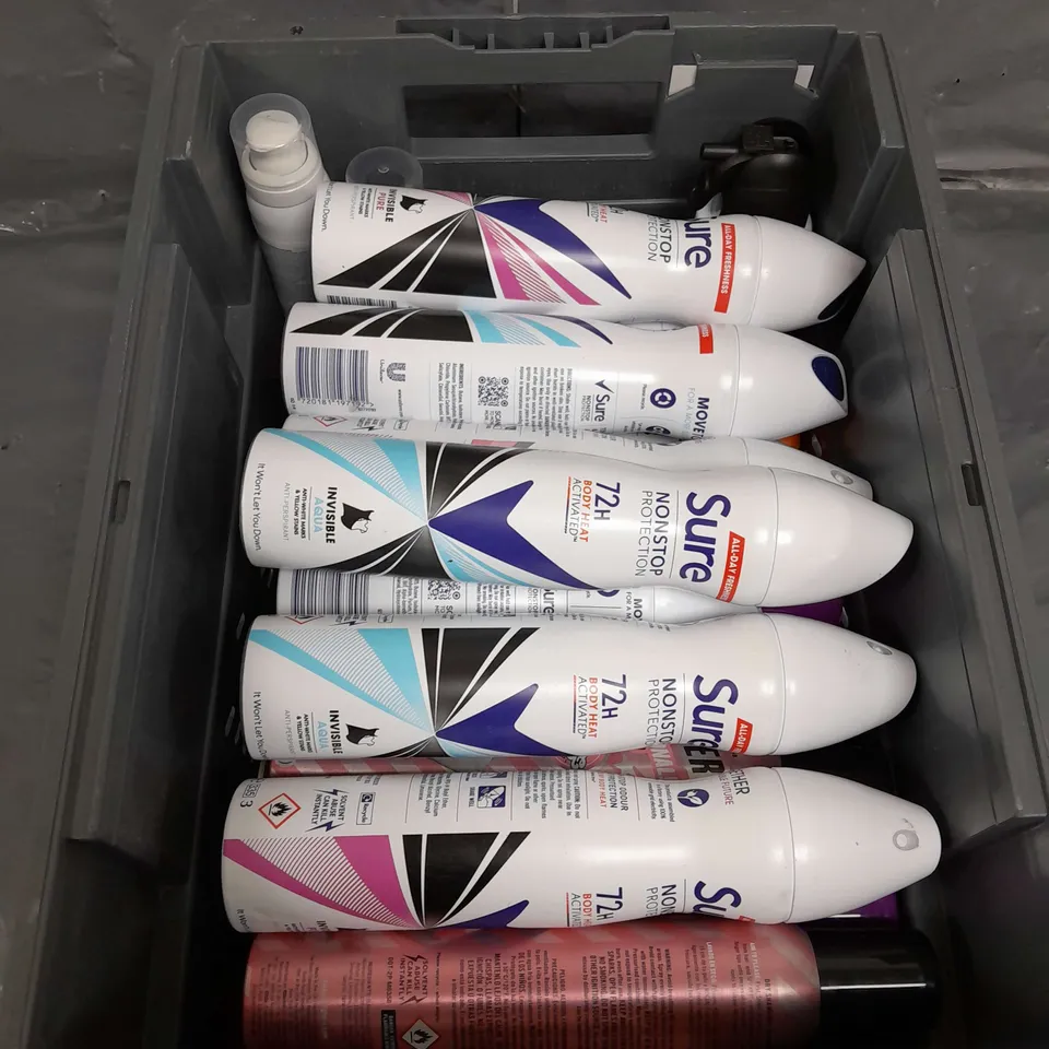 APPROXIMATELY 12 ASSORTED AEROSOLS TO INCLUDE , DRY SHAMPOO , SURE BODY SPRAY , FOAMING CLEANER , ETC 