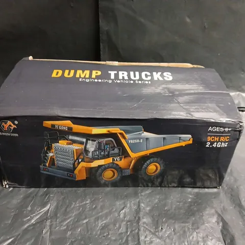 RC DUMP TRUCK TOY – 9CH, 2.4GHZ (BOXED)