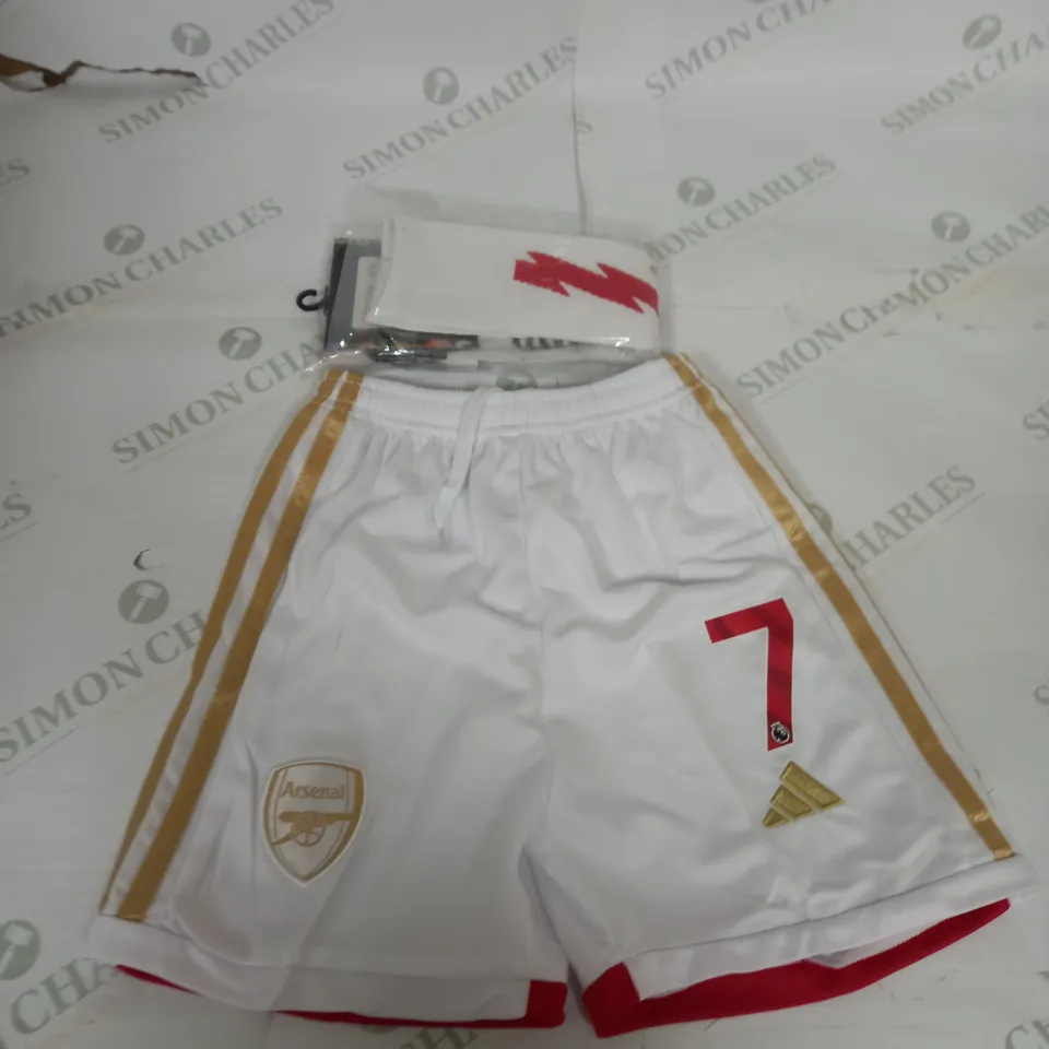 ARSENAL FC HOME KIT WITH SAKA 7 SIZE 20