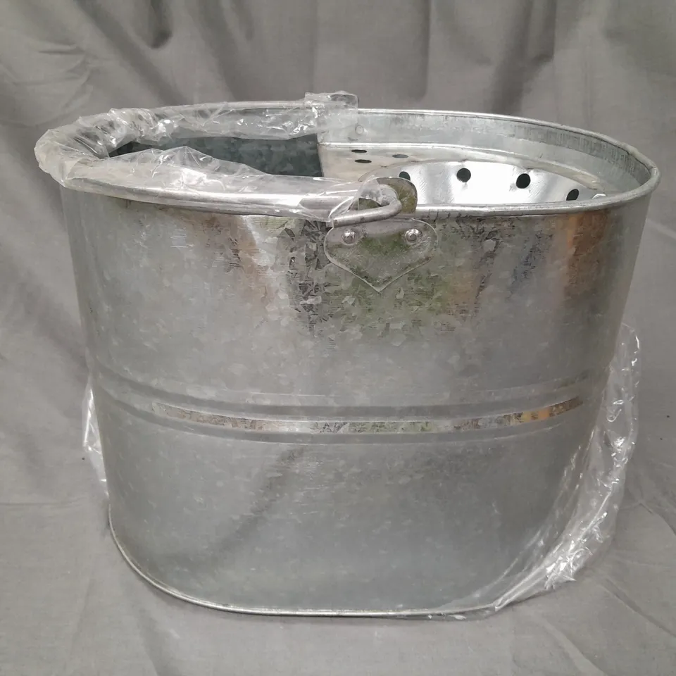 BOXED P.I.L METAL MOP BUCKET