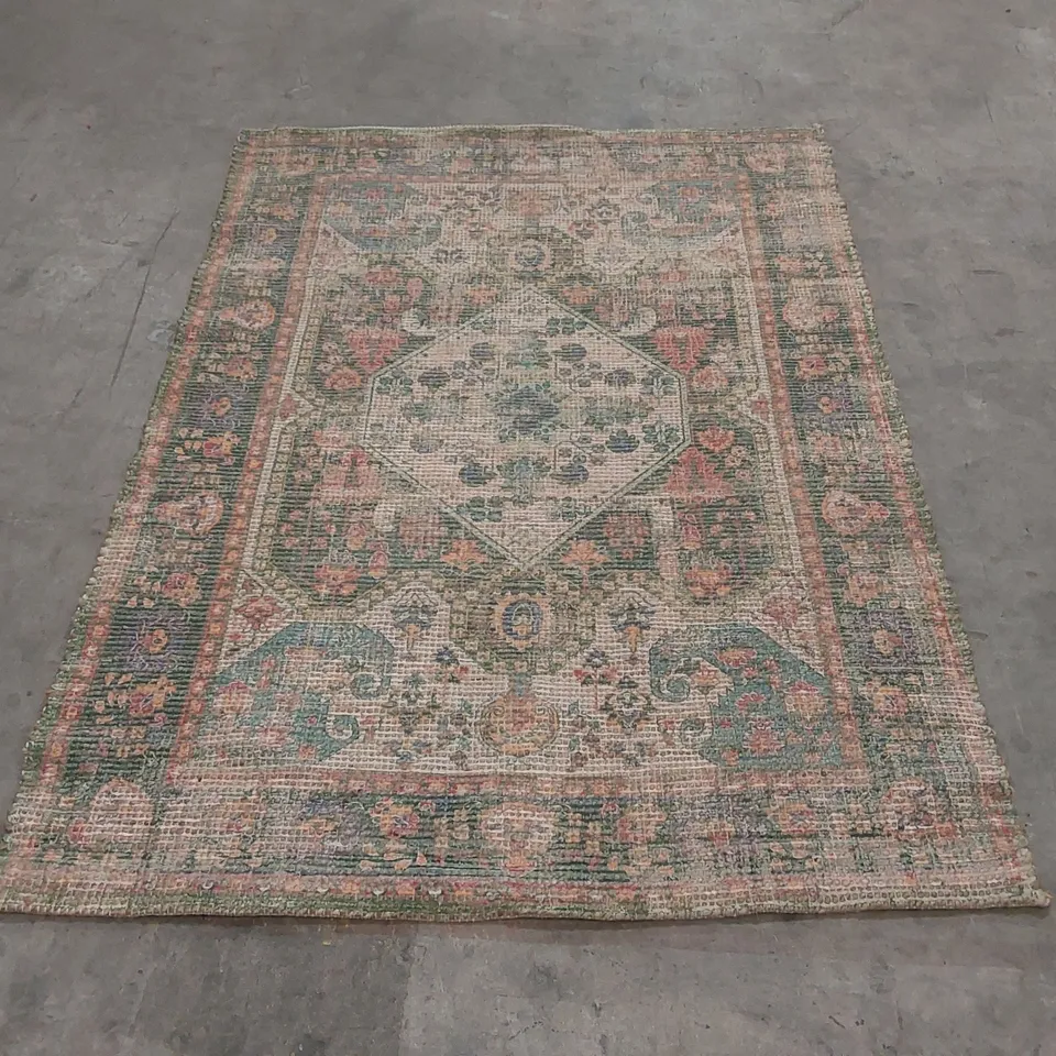 QUALITY DESIGNER AREA RUG - APPROXIMATELY 173 x 124cm