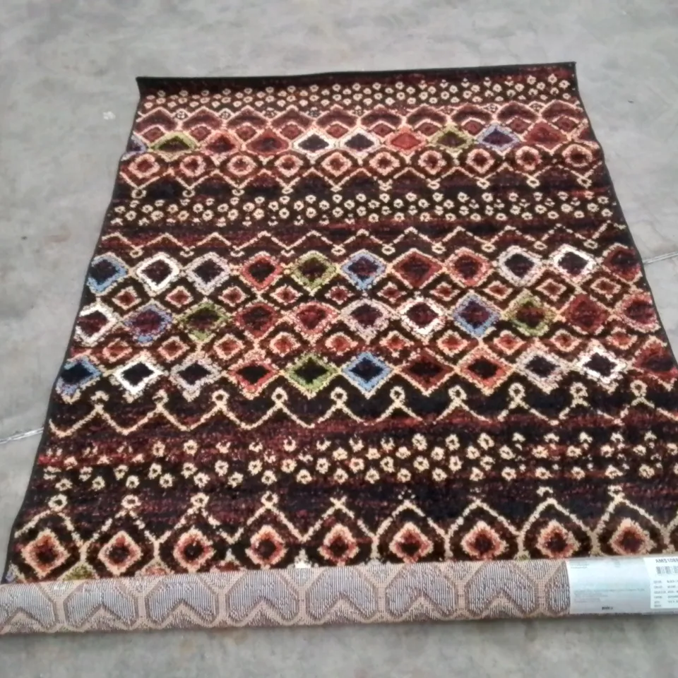 QUALITY DESIGNER AREA RUG - APPROXIMATELY 180X120CM