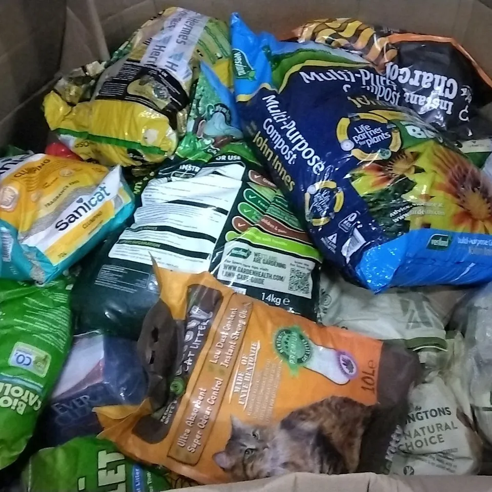 PALLET OF ASSORTED ITEMS INCLUDING BIOKITTY CAT LITTER, WESTLAND MULTI-PURPOSE COMPOST, BIO-CATOLET CAT LITTER, HARRINGTONS DOG FOOD, BIG K CHARCOAL, BIRD SEED   