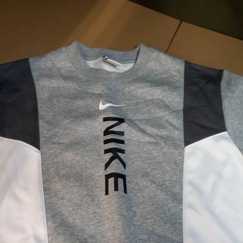 NIKE GREY MARL/LOGO CREW NECK SWEATER - MEDIUM