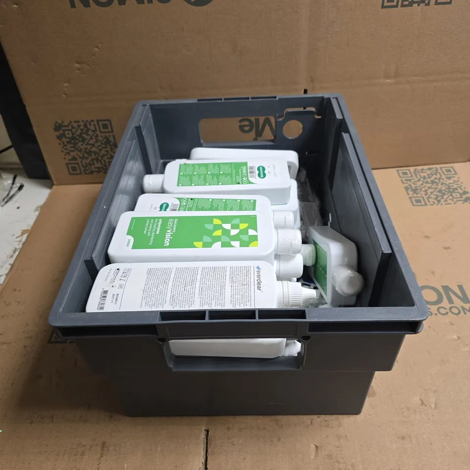 TOTE OF APPROXIMATELY 25 ASSORTED CONTACT LENS CLEANING PRODUCTS TO INCLUDE SPECSAVERS EASY VISION ETC