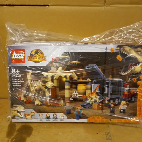 LEGO JURASSIC WORLD T. REX & ATROCIRAPTOR TOY 76948