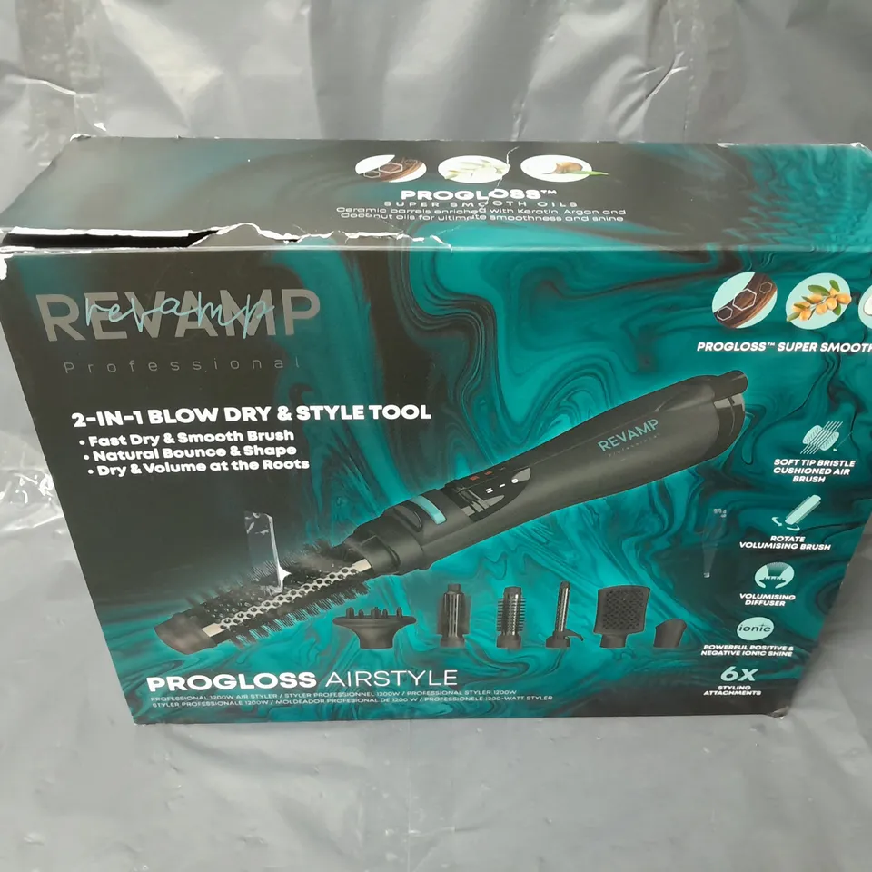 BOXED REVAMP PROGLOSS AIRSTYLE 2-IN-1 BLOW DRY AND STYLE TOOL