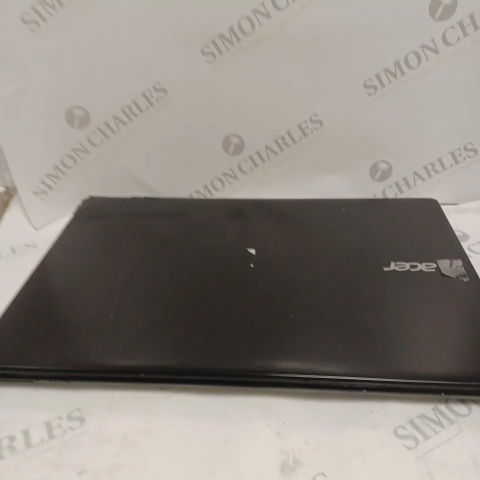 ACER P526 TRAVELMATE LAPTOP 