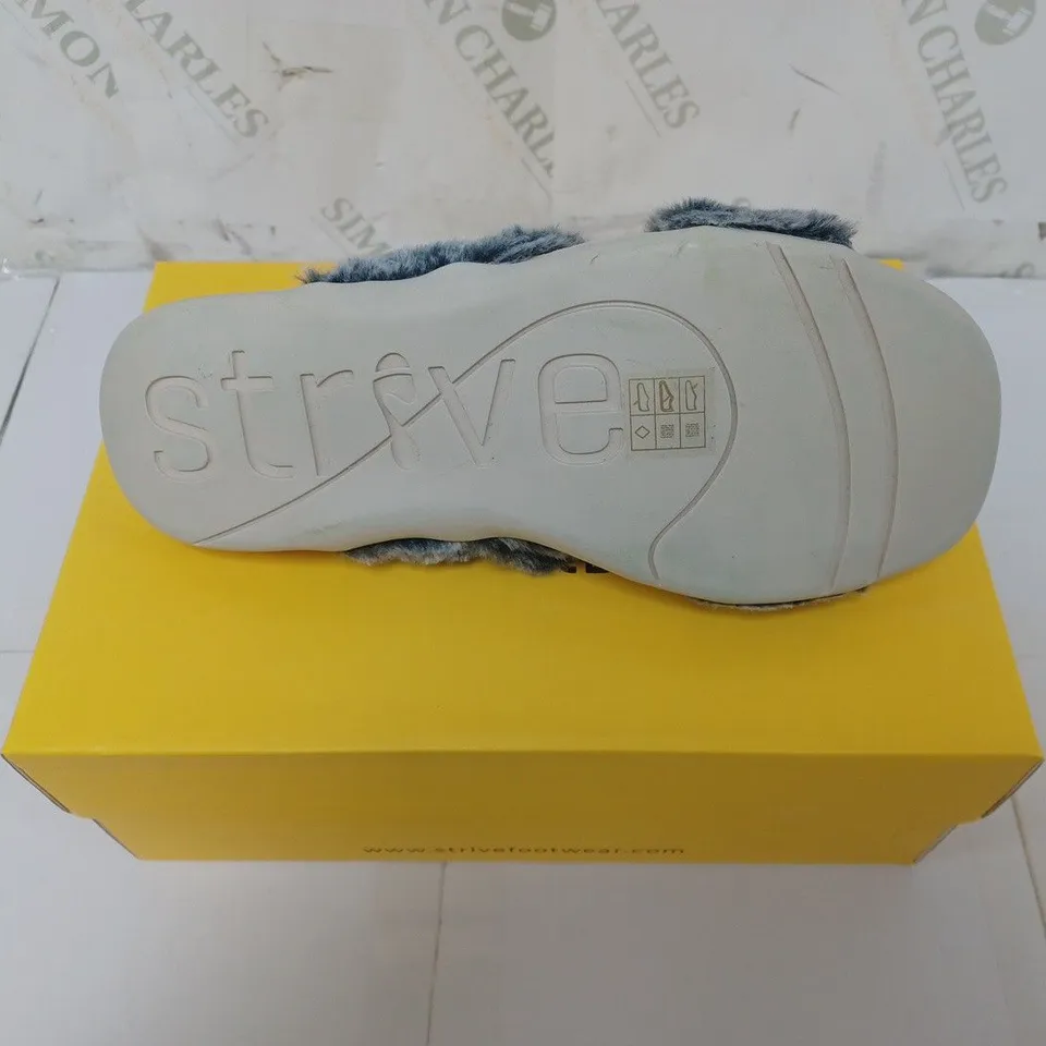 BOXED PAIR OF STRIVE SANDALS WITH GREY FAUX FUR STRAPS SIZE UK 7
