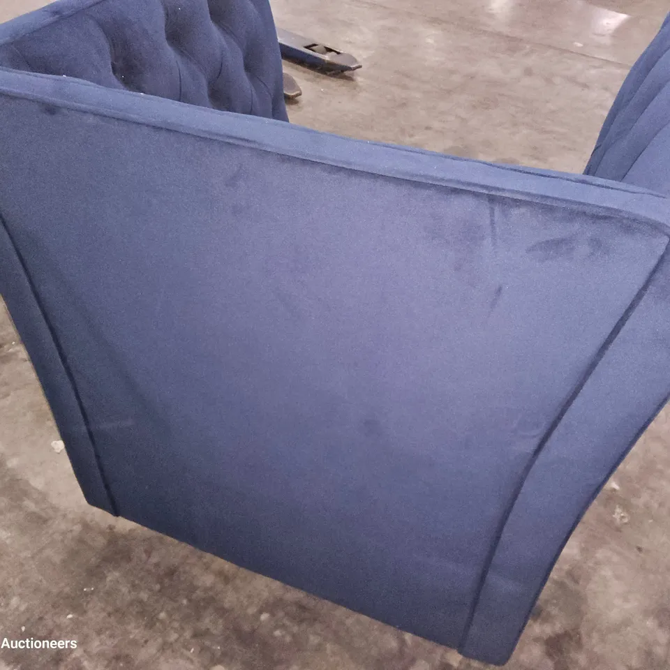 DESIGNER THE KINGSWOOD BLUE VELVET BUTTONED HIGH BACK EASY CHAIR 