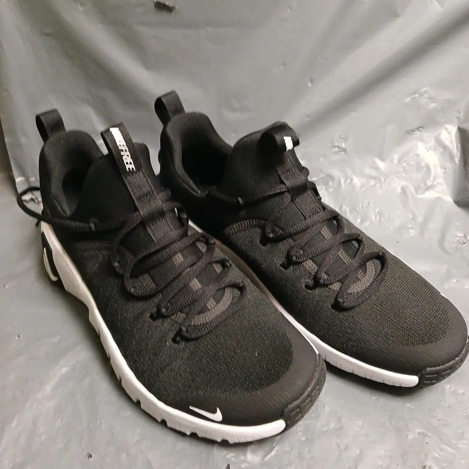 NIKE FREE TRAINERS IN BLACK - 7
