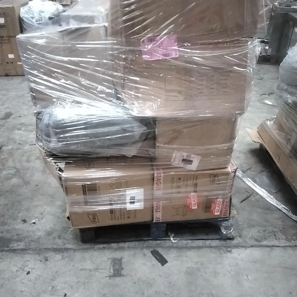 A PALLET OF ASSORTED NEO PRODUCTS WHICH INCLUDE; KAMADOS, CART, CHAIRS ETC