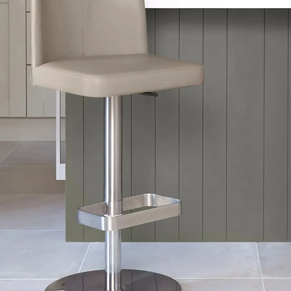 BOXED DANETTI ARLO LIGHT GREY LEATHER GAS LIFT BAR STOOL (1 BOX)