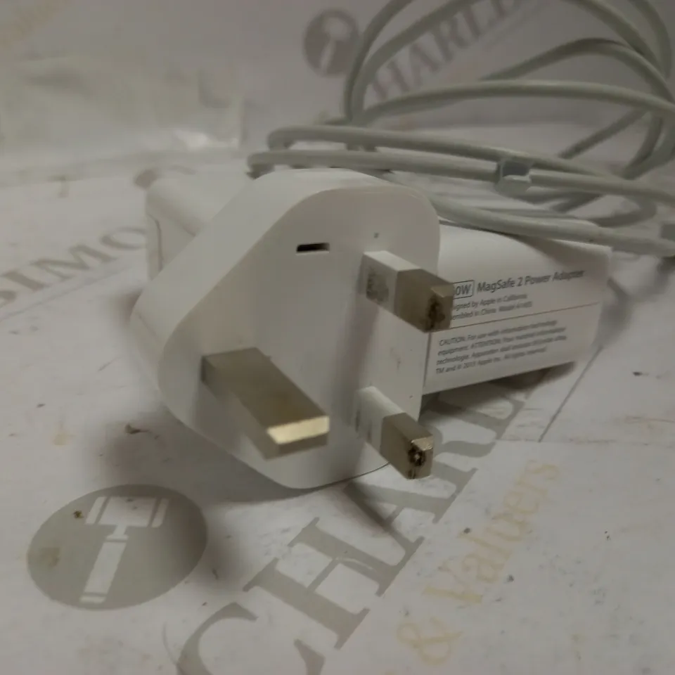 APPLE 60W MAGSAFE-2 A1184 CHARGER