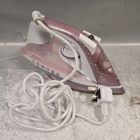 RUSSELL HOBBS 23972 STEAM IRON