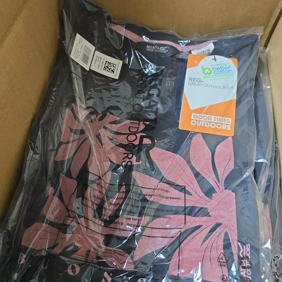 BOX OF APPROXIMATELY 8 BRAND NEW REGATTA FLAURELLE T SHIRT - NAVY BLOSSOM - SIZE 20