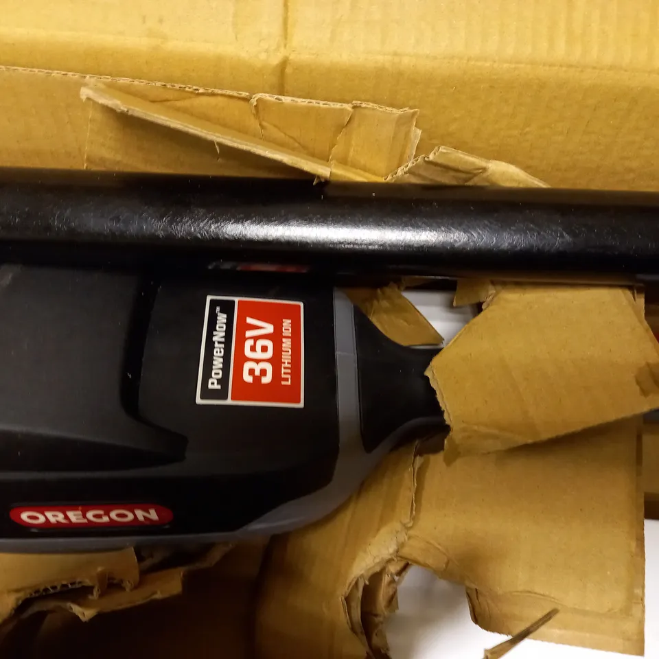 OREGON EXTENDABLE REACH CORDLESS POLE SAW - COLLECTION ONLY
